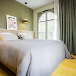 Serra Boutique 4*
