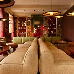 Serra Boutique Ажен