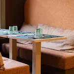 Serra Boutique Отель Ажен