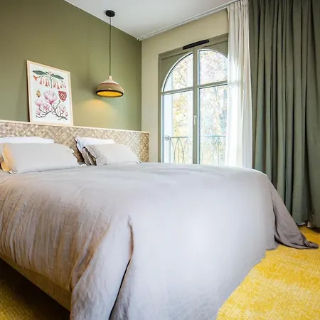Serra Boutique 4*