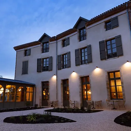 Serra Boutique Hotel 4*