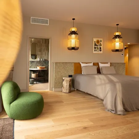 Hotel Serra Boutique 4*