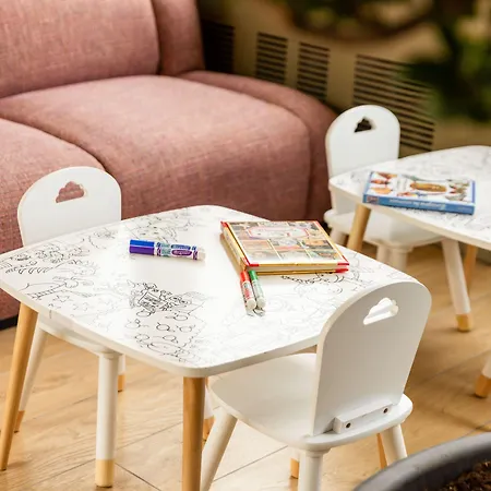 Ξενοδοχείο Serra Boutique 4*