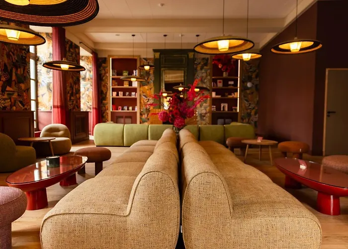 Serra Boutique أجان