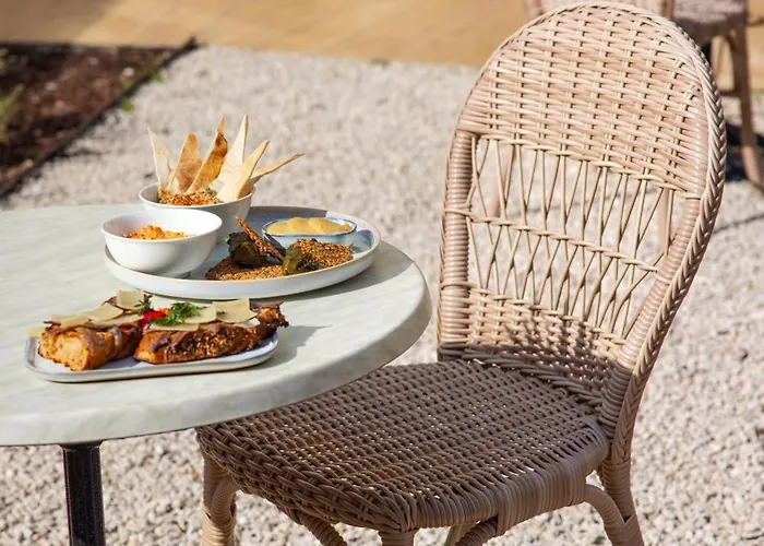 Serra Boutique Hotel 4*