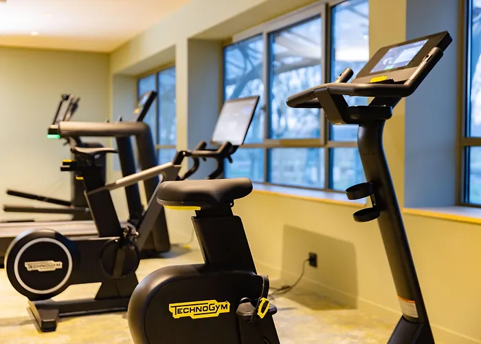 Serra Boutique أجان