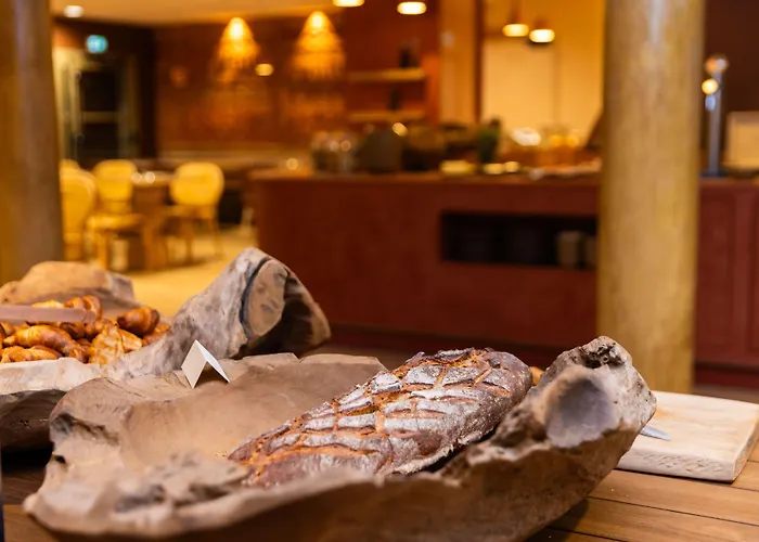 فندق Serra Boutique 4*